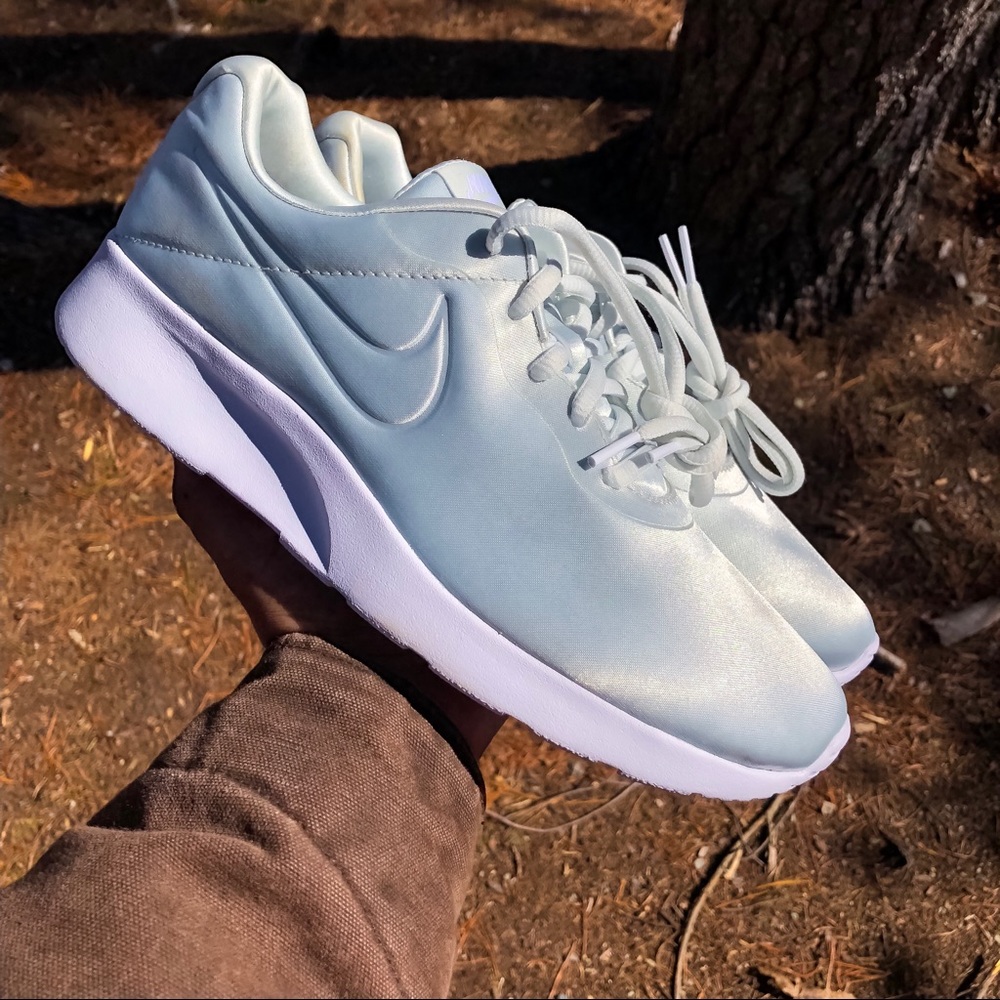 Nike Runner • Women’s size 8.5 🚫 SOLD 🚫